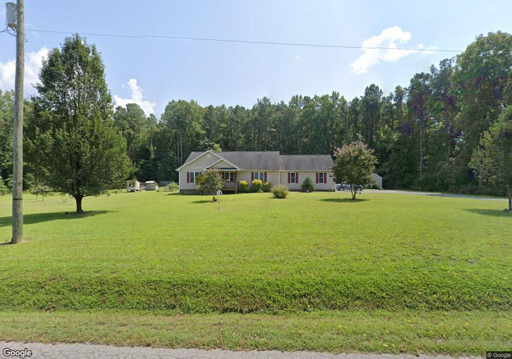 1230 Seatons Ln, West Point, VA 23181 - photo 1