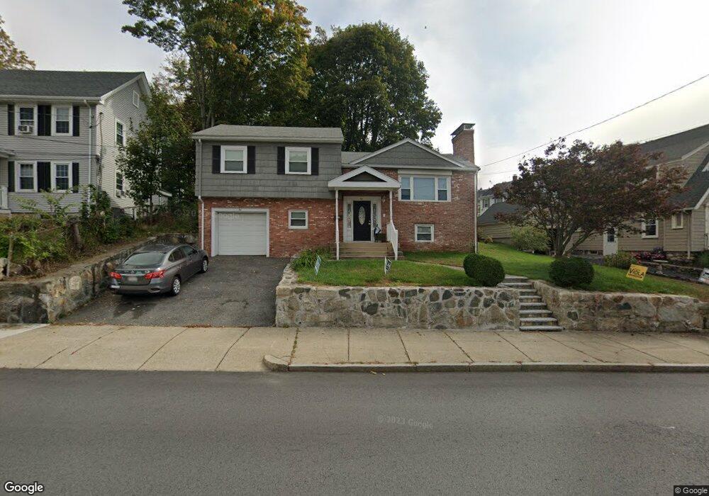 50 Arlington Rd unit 1, Woburn, MA 01801 - photo 1