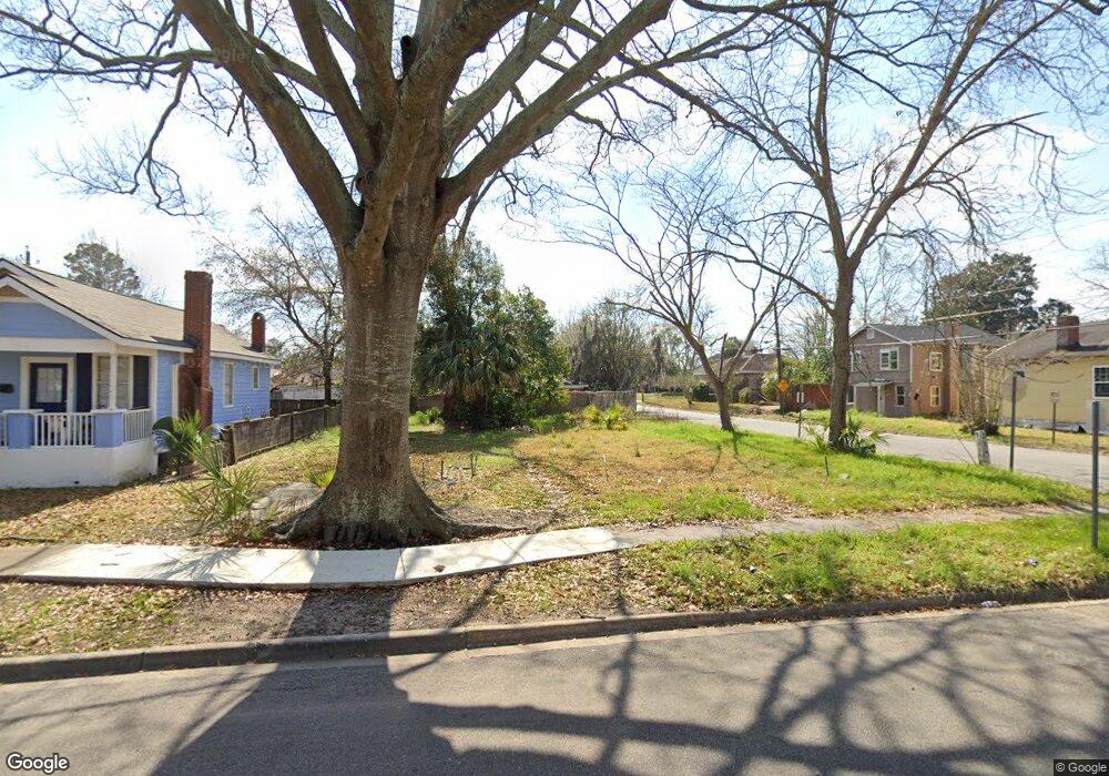 929 W 46th St, Savannah, GA 31405 - photo 1