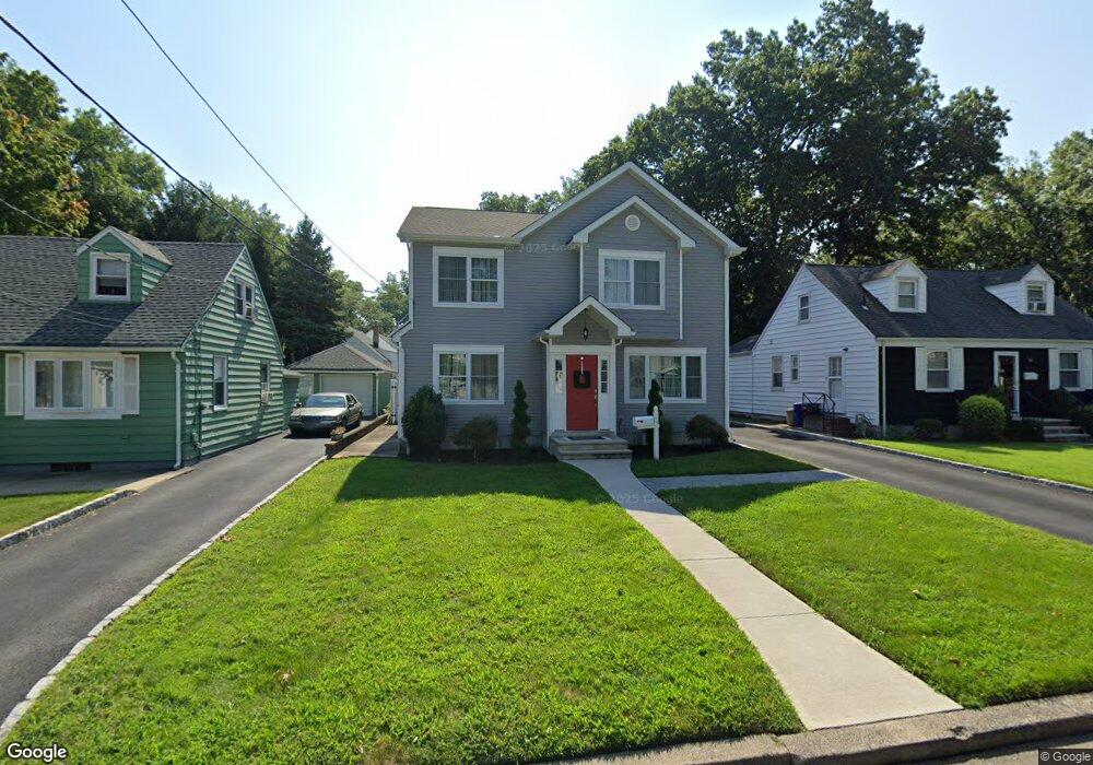 24 Woodland Dr, Hasbrouck Heights, NJ 07604 - photo 1