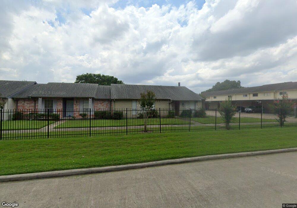 3824 Laura Leigh Dr, Friendswood, TX 77546 - photo 1