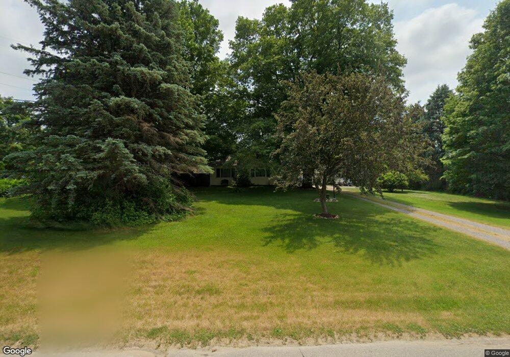 8252 E 400 N, Rolling Prairie, IN 46371 - photo 1
