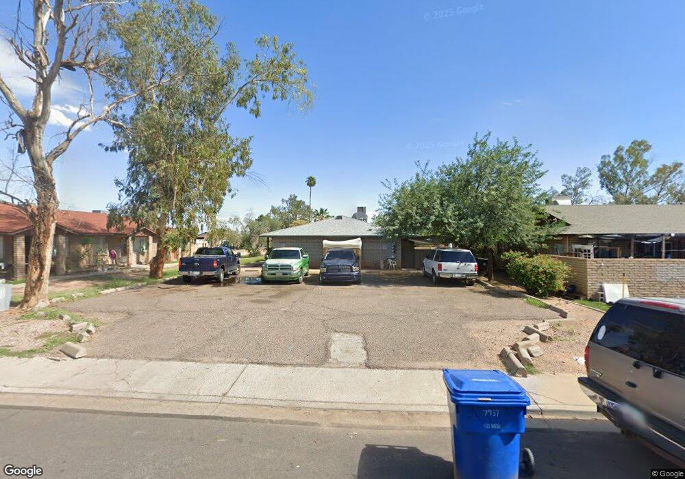 549 S Udall, Mesa, AZ 85204 - photo 1