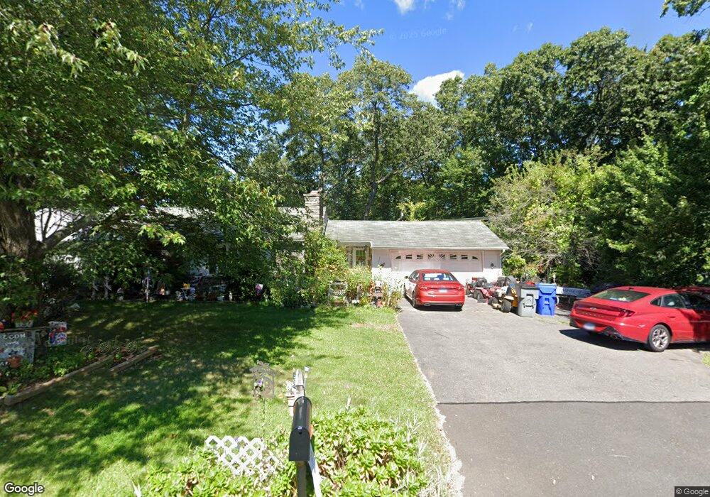 42 Abbe Rd, Enfield, CT 06082 - photo 1