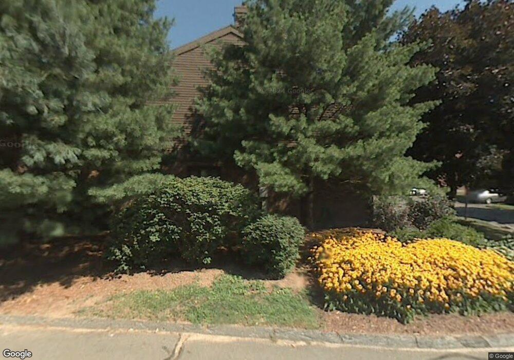 164 Hunters Ln, Newington, CT 06111 - photo 1