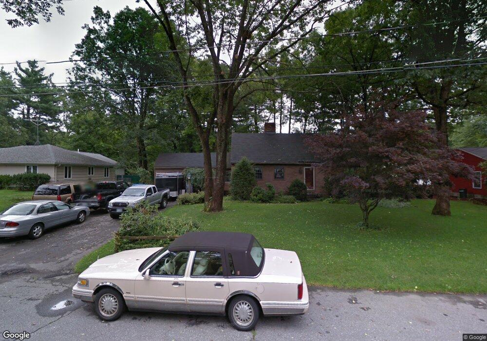 64 Dunbarton Dr, Nashua, NH 03063 - photo 1