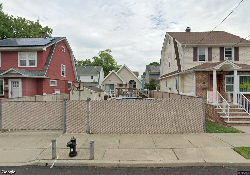 162 Garrison Ave, Staten Island, NY 10314 - photo 1