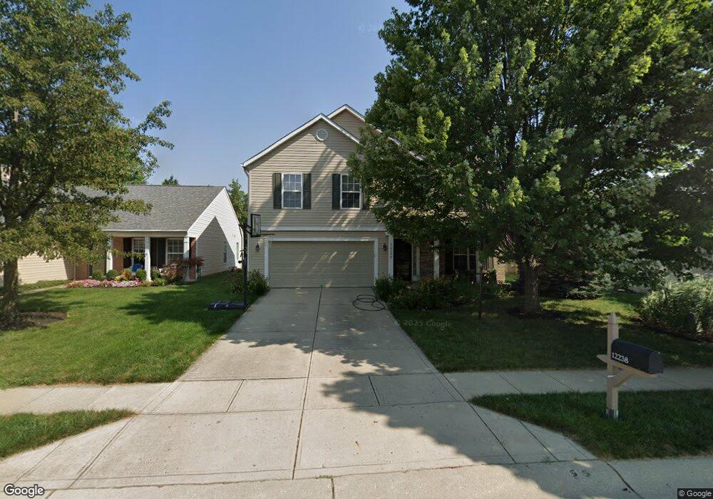12238 Weathered Edge Dr, Fishers, IN 46037 - photo 1