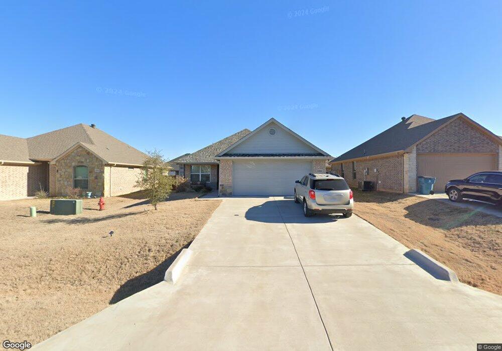 3305 Windcrest Dr, Granbury, TX 76049 - photo 1