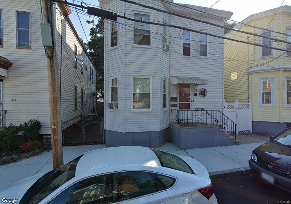 433 Winthrop St, Winthrop, MA 02152 - photo 1