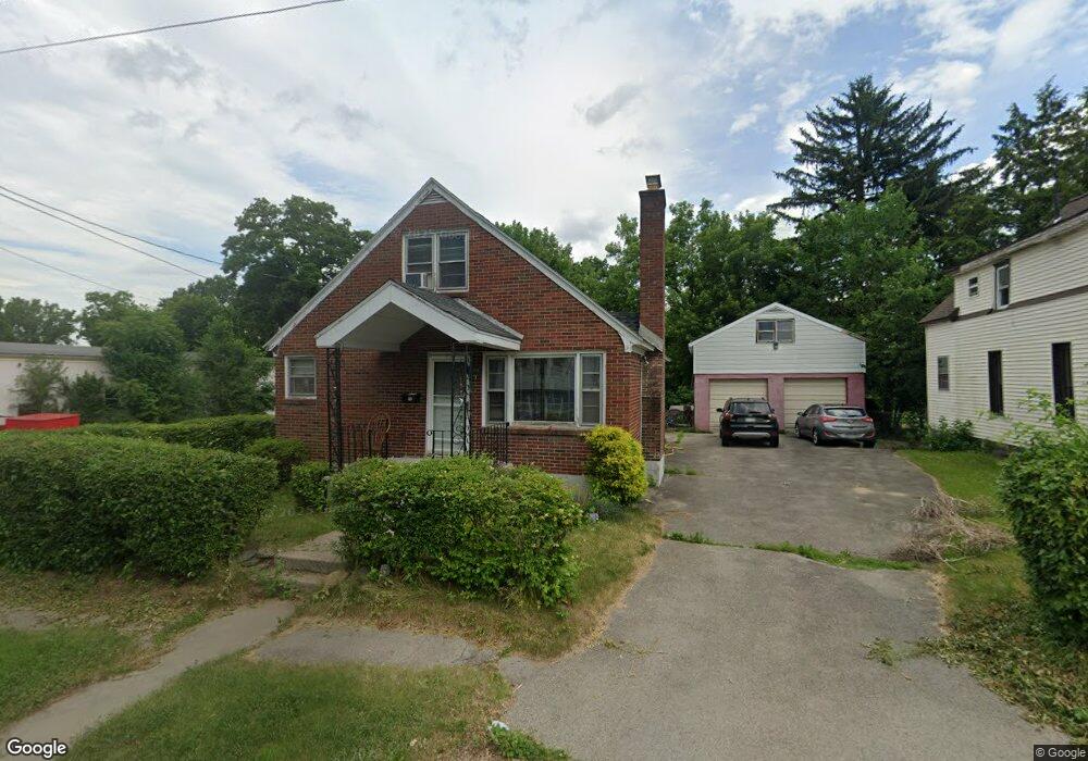 9 Cheltingham Ave, Schenectady, NY 12306 - photo 1