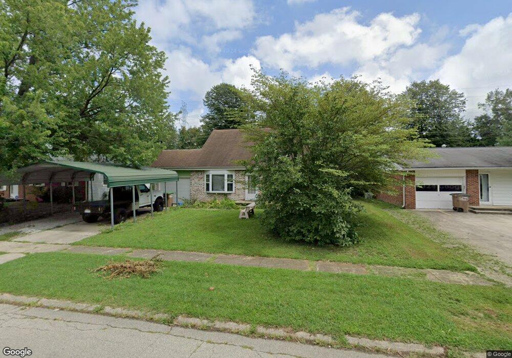 2045 Dawnshire Dr, Columbus, IN 47203 - photo 1