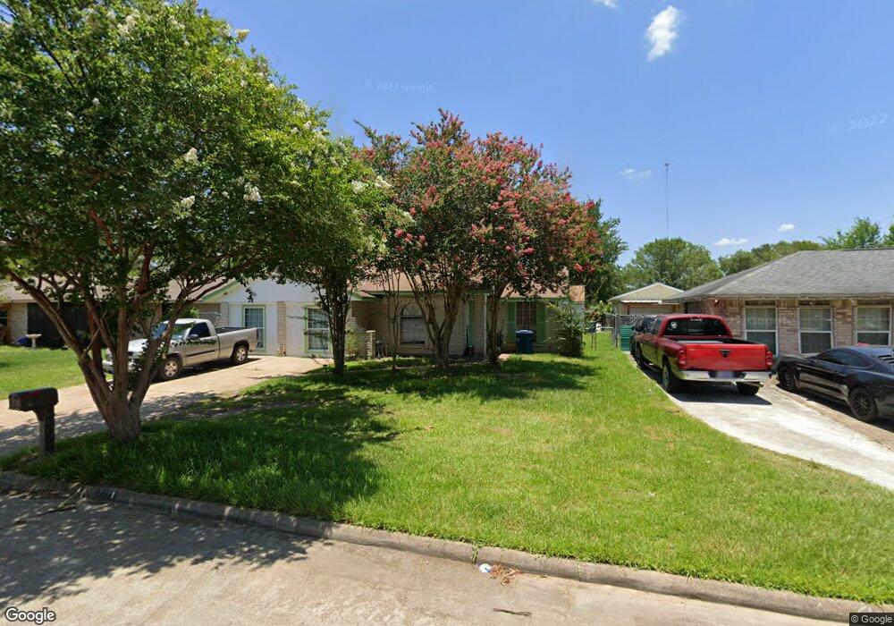 2218 Rainy River Dr, Houston, TX 77088 - photo 1