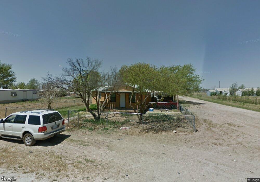 3017 Hoyle St, Plainview, TX 79072 - photo 1