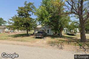 202 W Locust Ave, Mc Cracken, KS 67556
