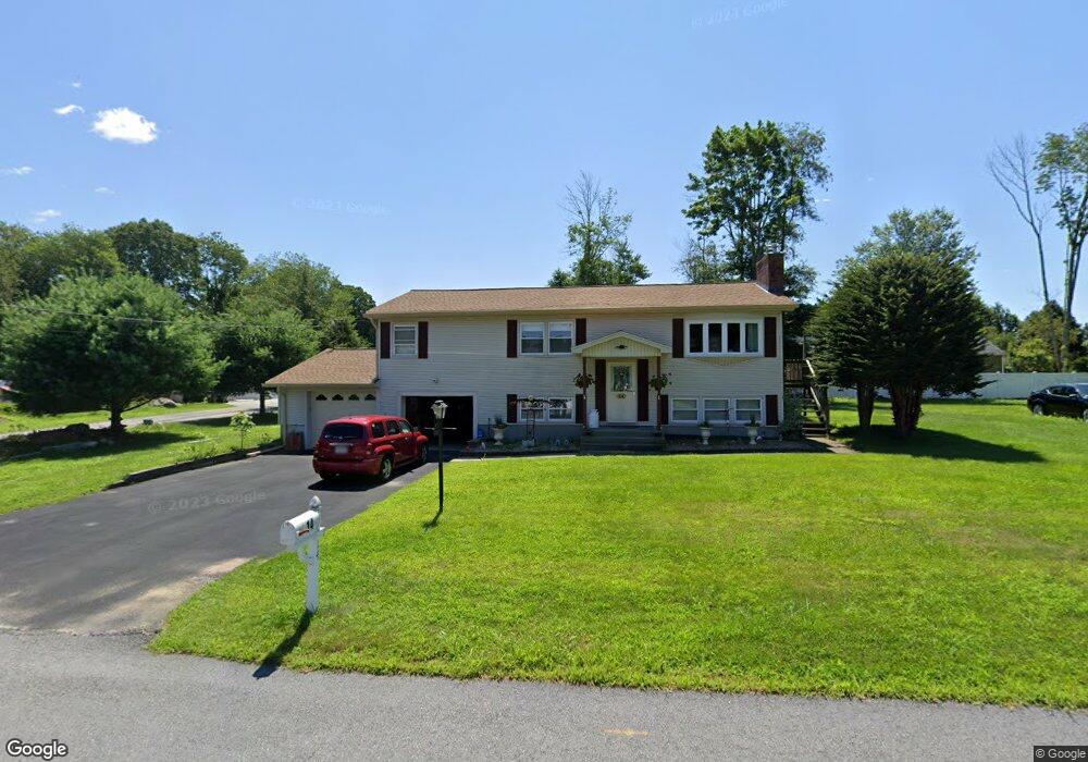 14 Stephen Dr, Webster, MA 01570 - photo 1