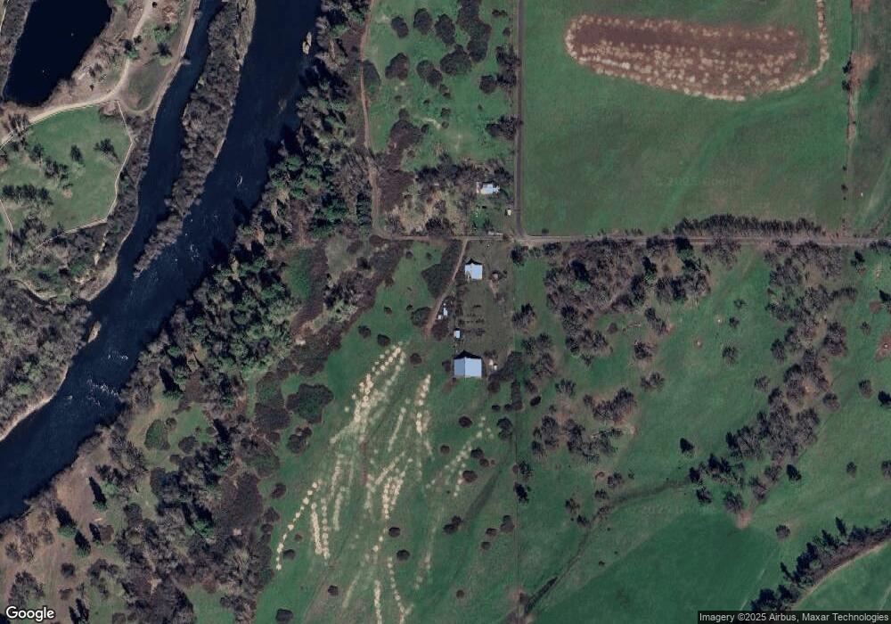 10525 Agate Rd, Eagle Point, OR 97524 - photo 1