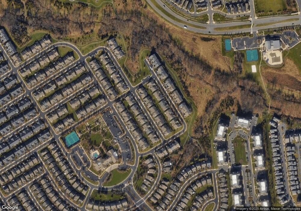 44492 Maltese Falcon Square, Ashburn, VA 20147 - photo 1