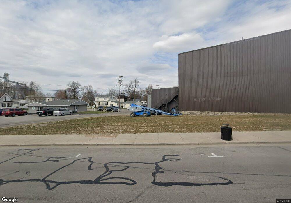 107 W Sycamore St, Columbus Grove, OH 45830 - photo 1