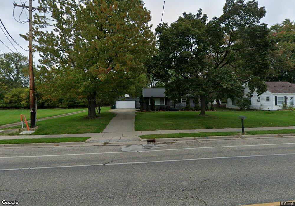 3301 Pleasant Grove Rd, Lansing, MI 48910 - photo 1