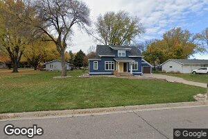 1409 Birch St, Hull, IA 51239