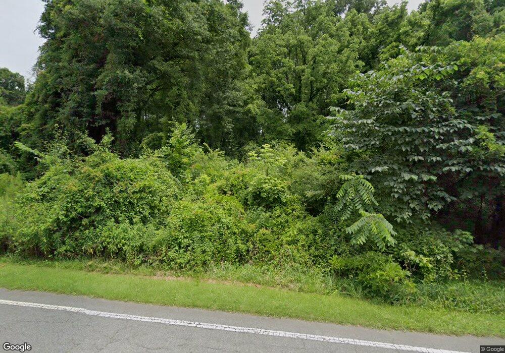 9425 Coleman Rd, Roswell, GA 30075 - photo 1