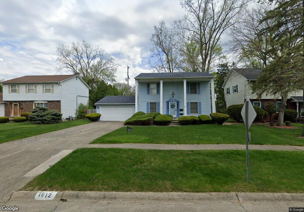 1812 Laurel Oak Dr, Flint, MI 48507 - photo 1