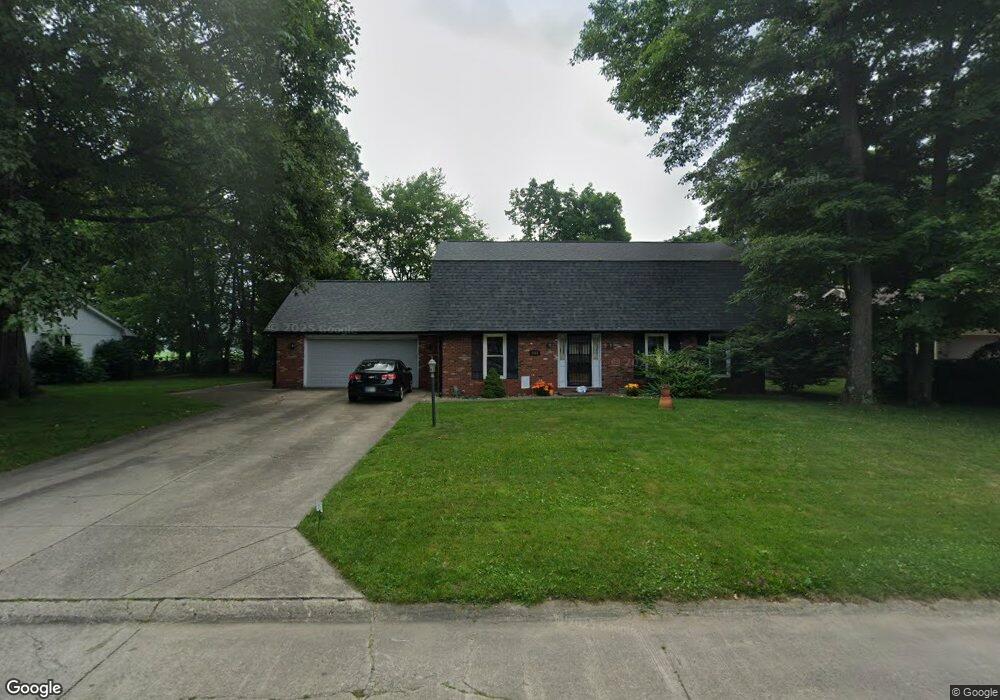 4866 Beechmont Dr, Anderson, IN 46012 - photo 1