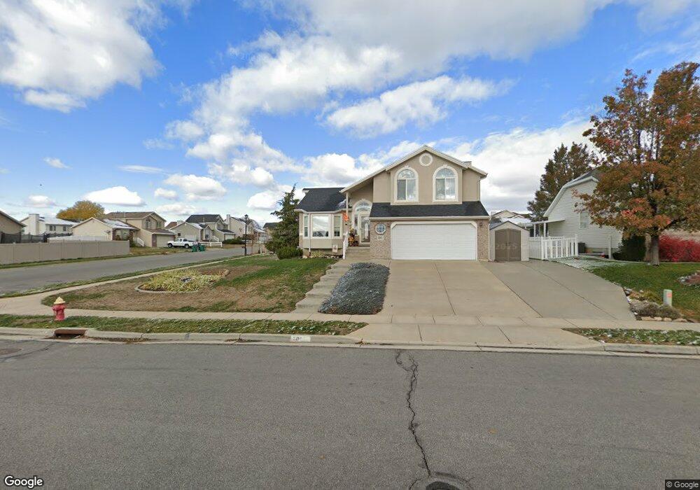 309 E 1525 N, Layton, UT 84041 - photo 1