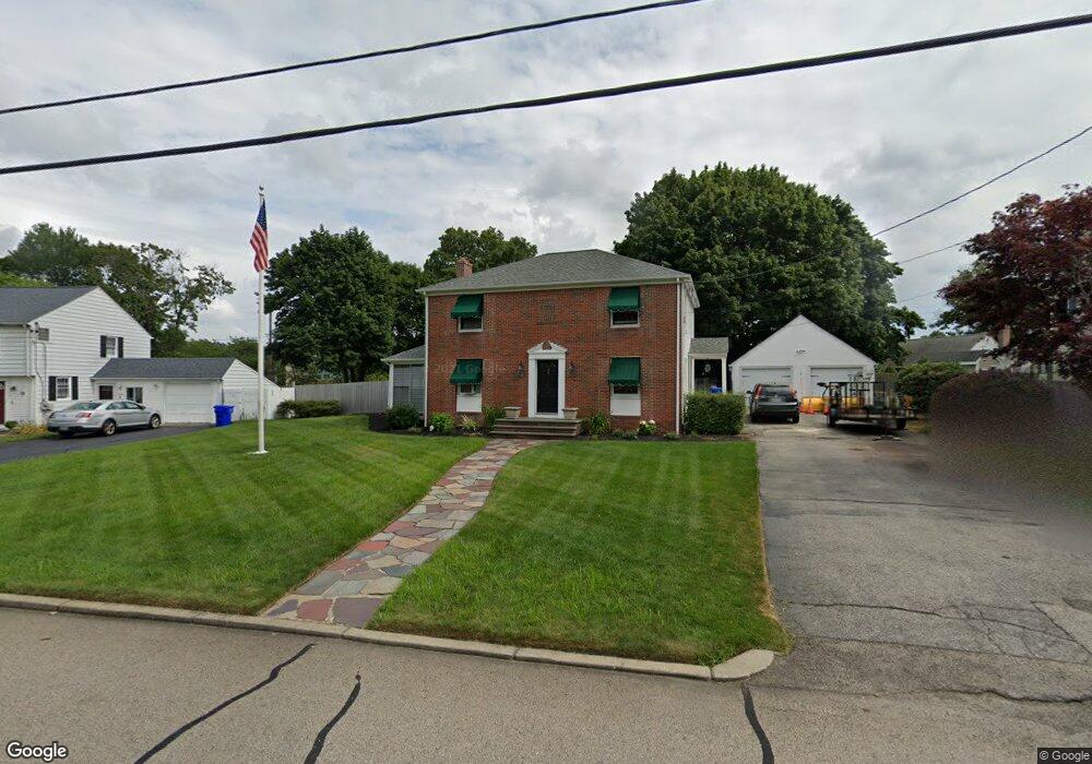 13 Pinecrest Dr, Pawtucket, RI 02861 - photo 1