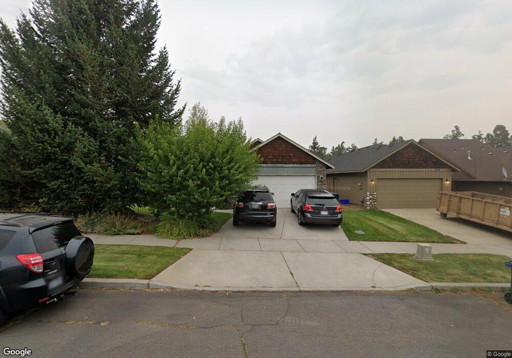 2168 NE Castle Ave, Bend, OR 97701 - photo 1