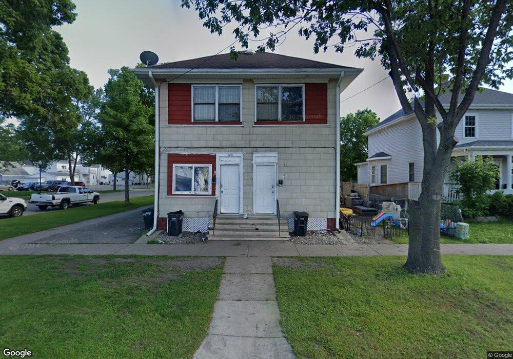 1202 1st Ave S, Fargo, ND 58103 - photo 1