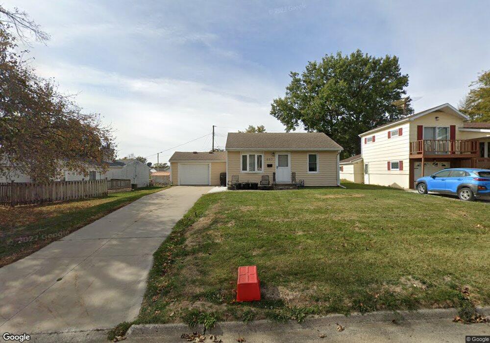 607 E 23rd St S, Newton, IA 50208 - photo 1