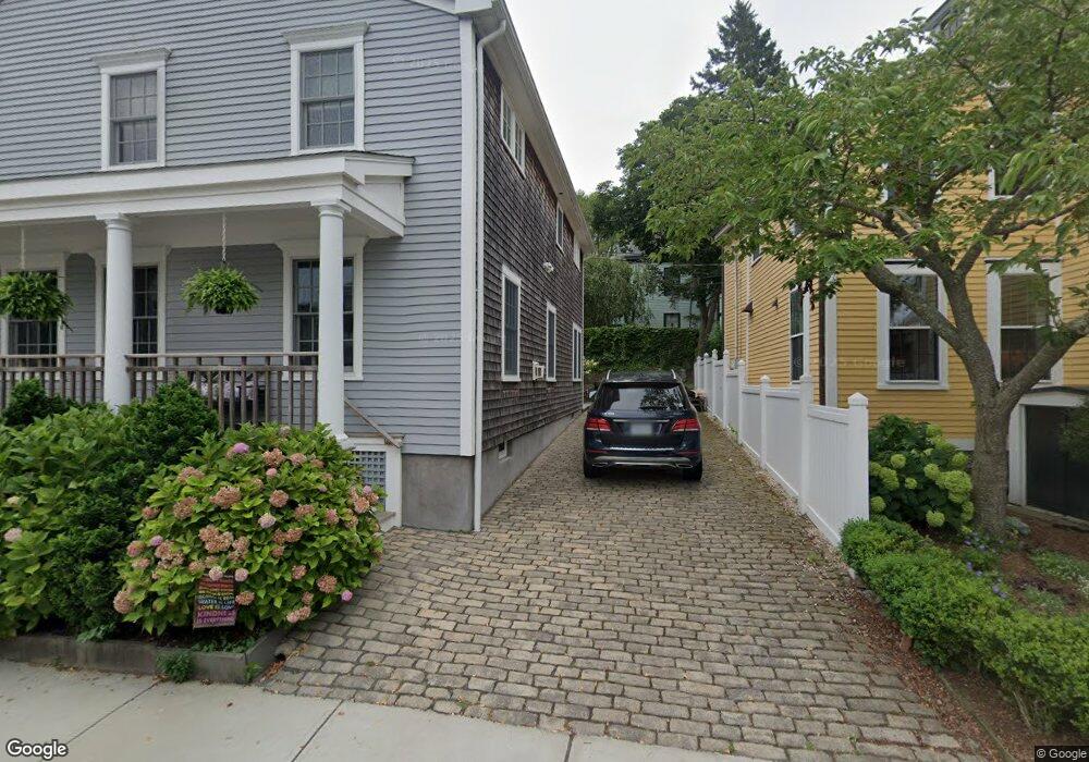 28 Division St, Newport, RI 02840 - photo 1
