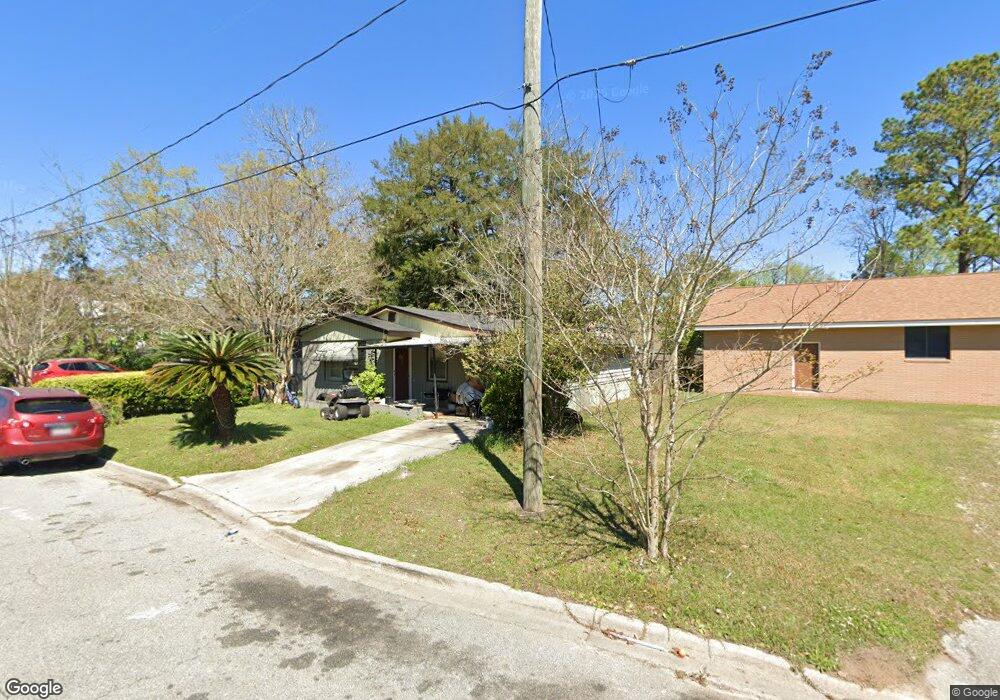 1112 E 57th St, Savannah, GA 31404 - photo 1