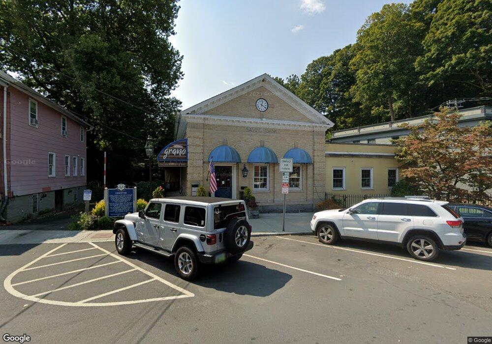 6 Main St unit B, Chester, CT 06412 - photo 1