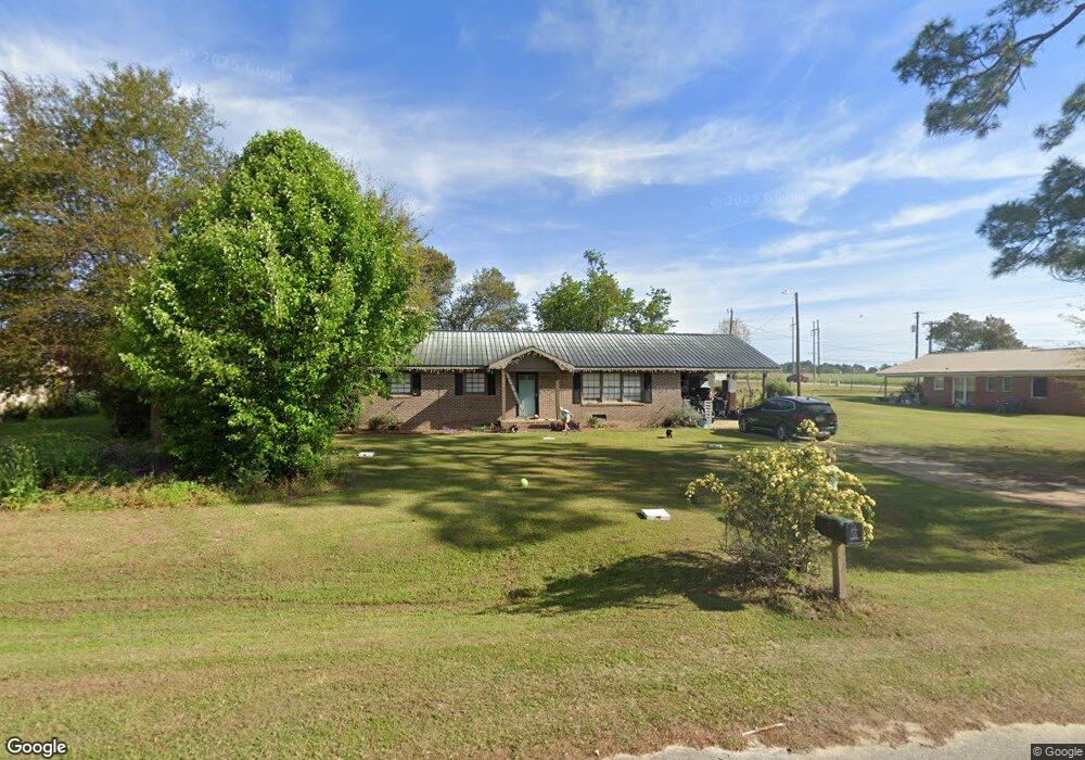 107 Brookhill Dr, Fitzgerald, GA 31750 - photo 1