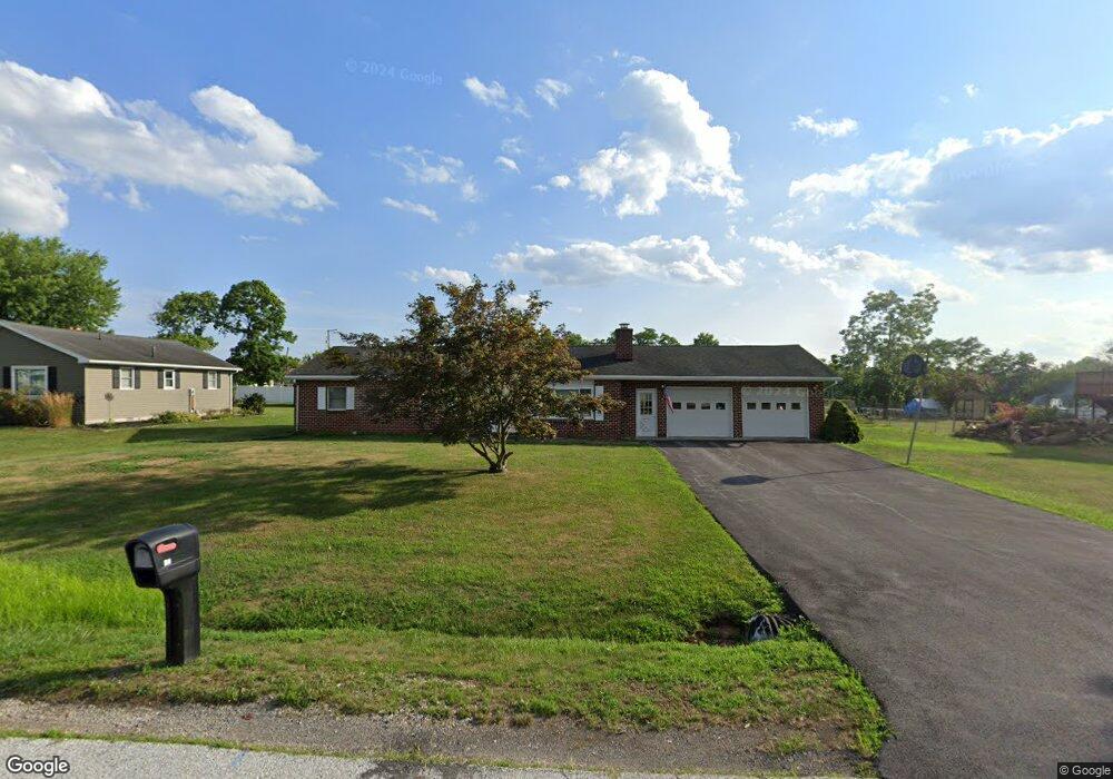 22 Summer Dr unit 2, Gettysburg, PA 17325 - photo 1