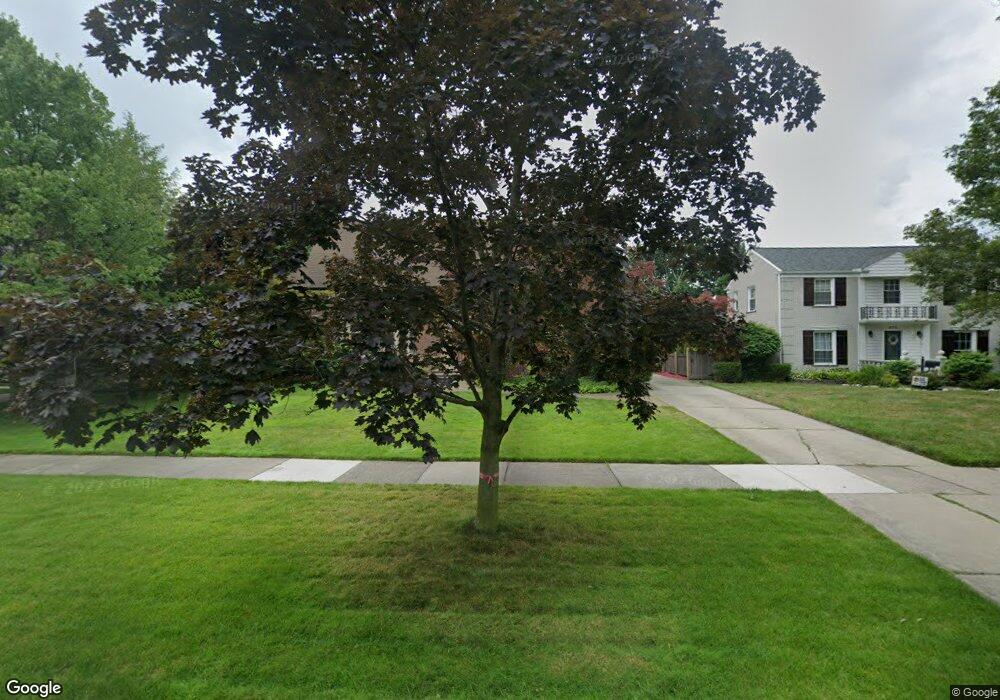 871 Balfour St, Grosse Pointe Park, MI 48230 - photo 1