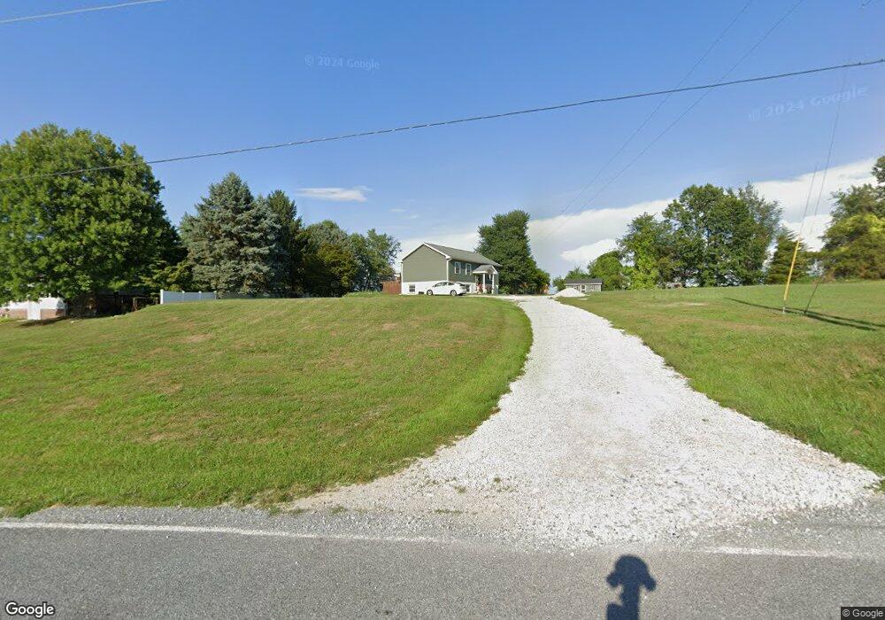 430 Chestnut Hill Rd unit 4, Hanover, PA 17331 - photo 1