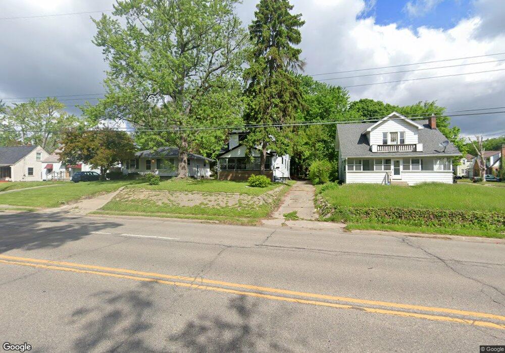 2608 Miller Rd, Flint, MI 48503 - photo 1