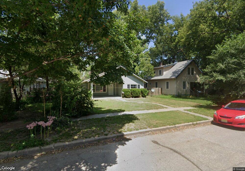 914 Colorado St, Manhattan, KS 66502 - photo 1