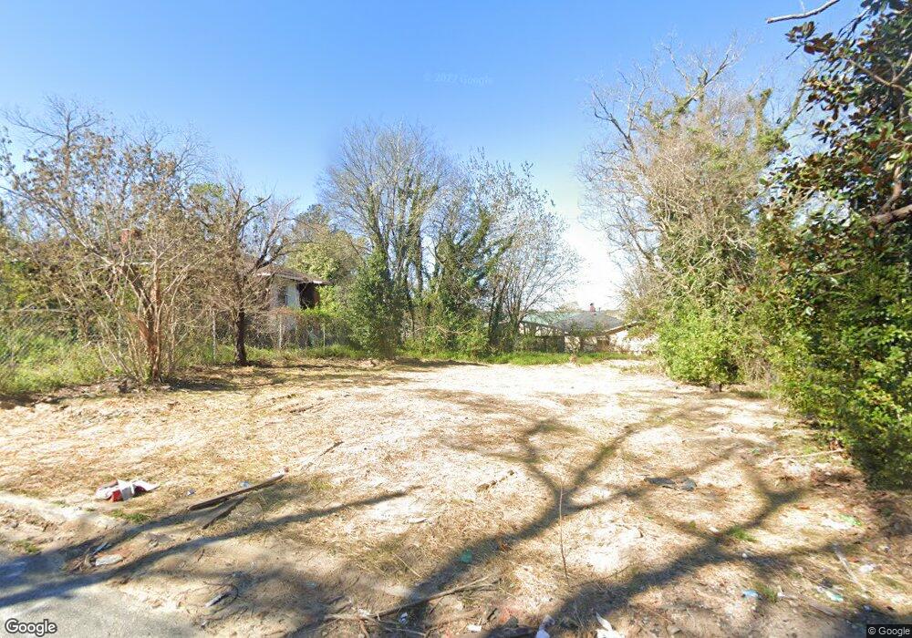 972 Smith St, Macon, GA 31217 - photo 1