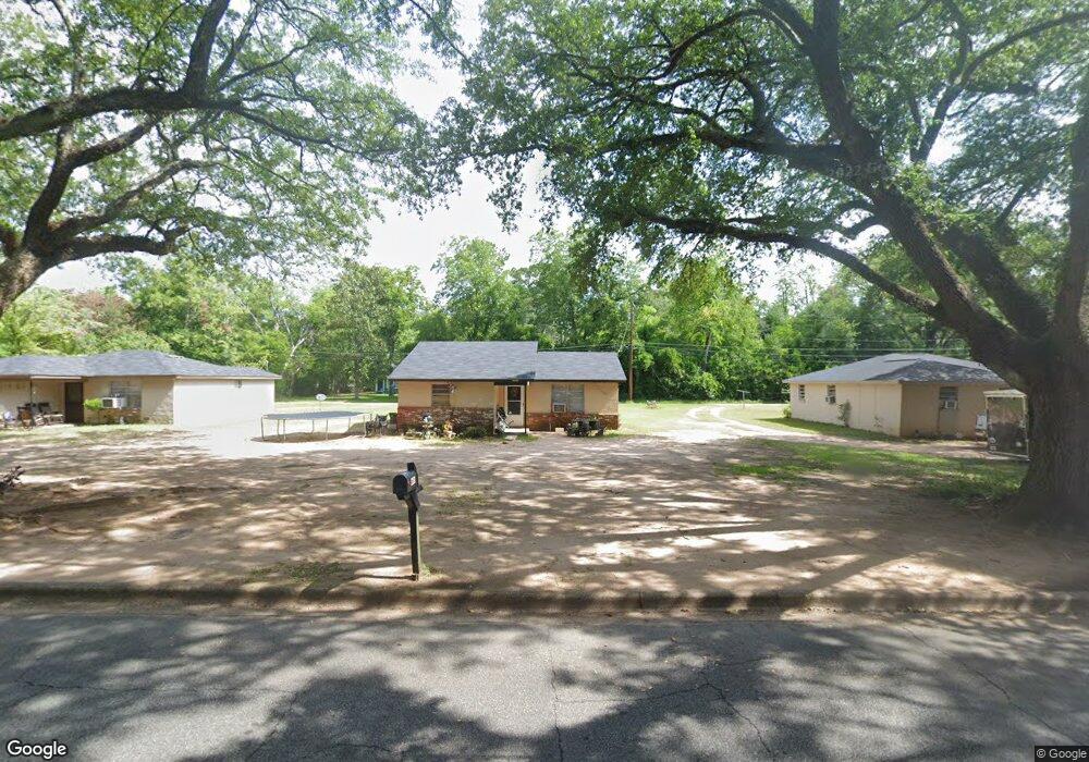 1305 Avalon Ave, Albany, GA 31707 - photo 1