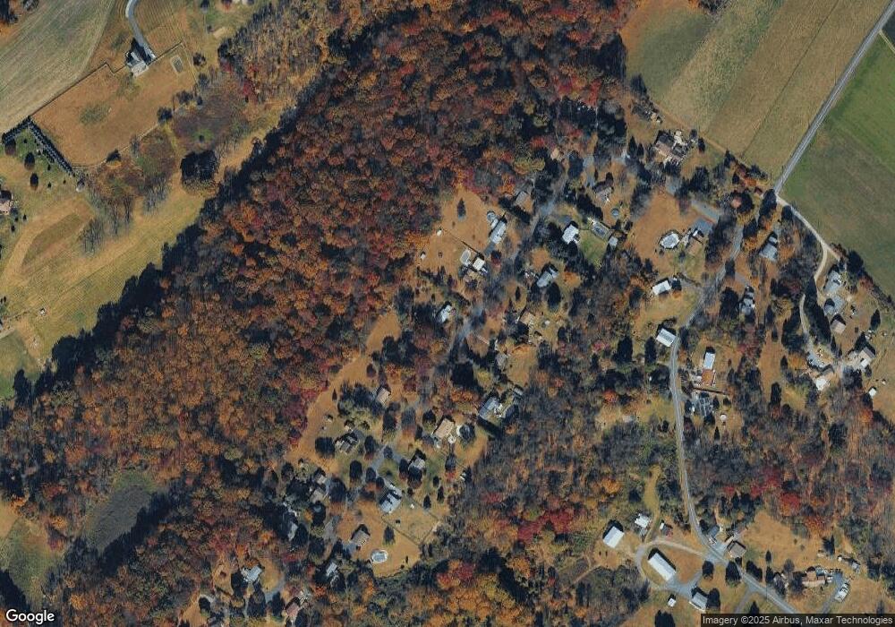 144 Red Oak Dr, Boyertown, PA 19512 - photo 1