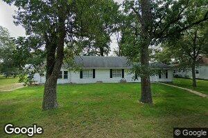 403 S Oak St, Lewistown, MO 63452