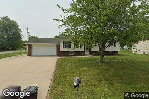 1420 Melrose Ln, Macon, MO 63552