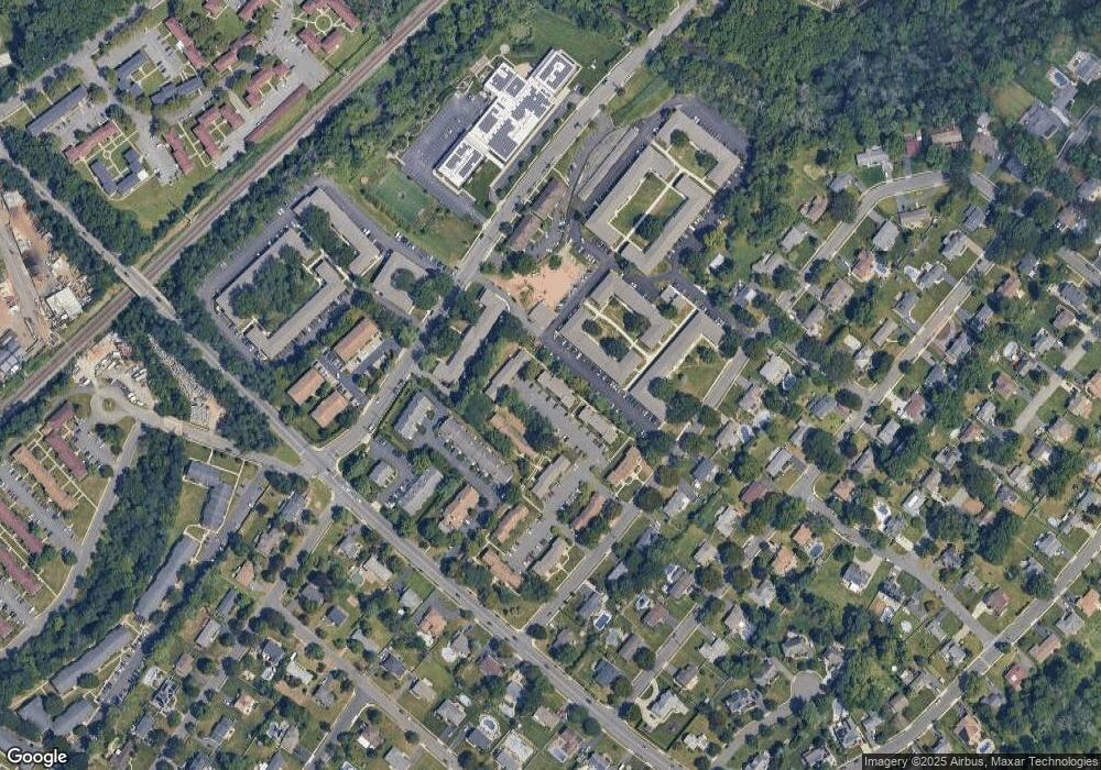 25 Briarwood Path, Clark, NJ 07066 - photo 1