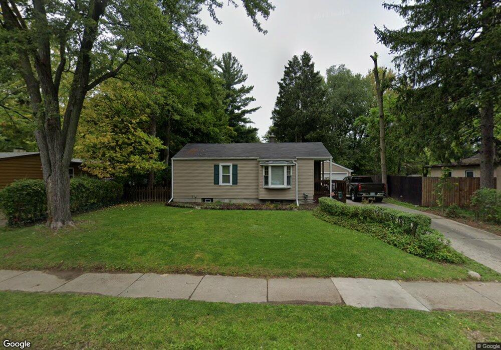 1412 Hillcrest St, Lansing, MI 48910 - photo 1