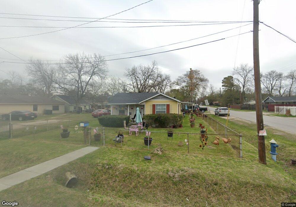 245 Garrotsville St, Houston, TX 77022 - photo 1